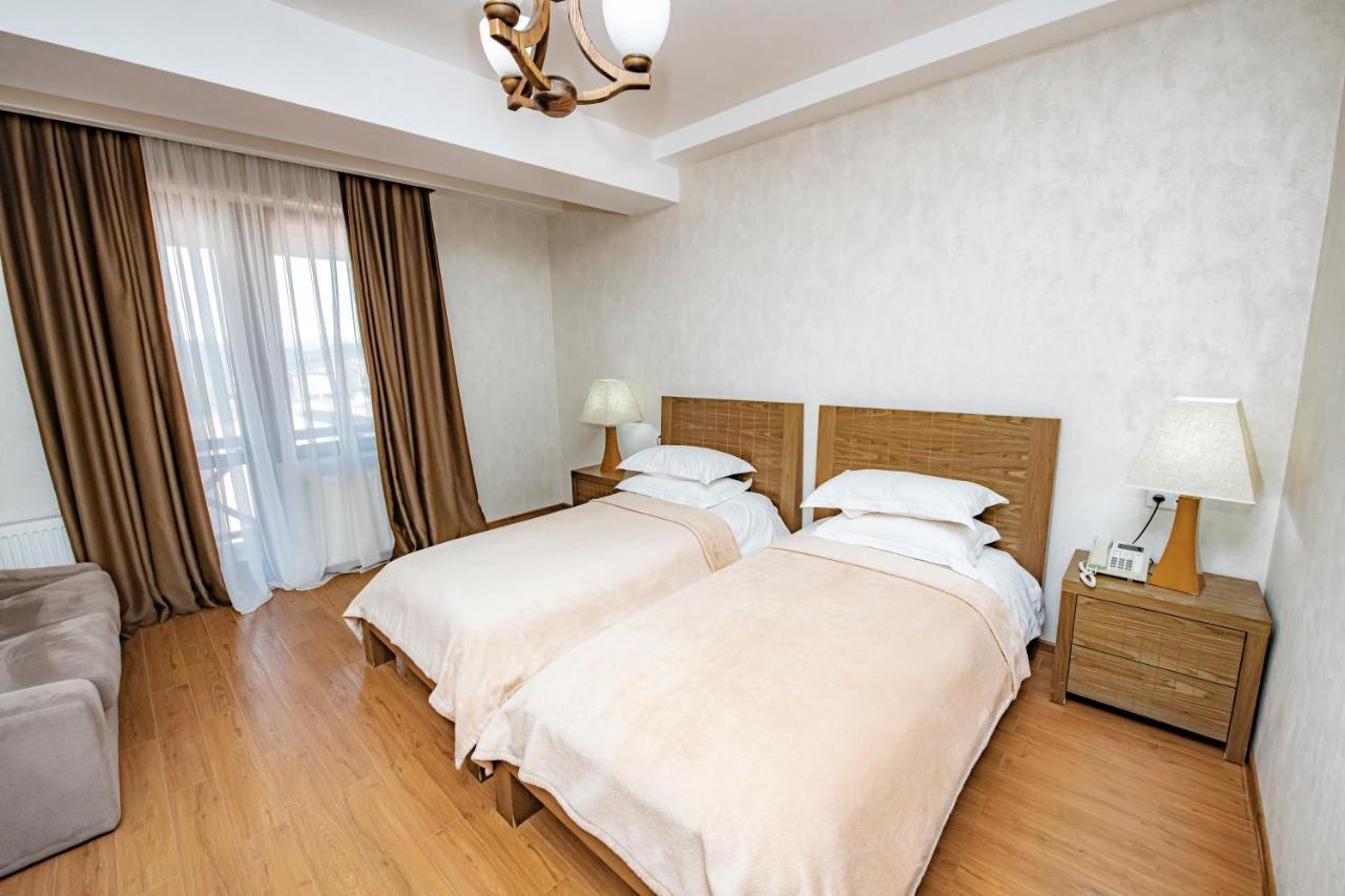 Crystal Hotel & Spa Hotel