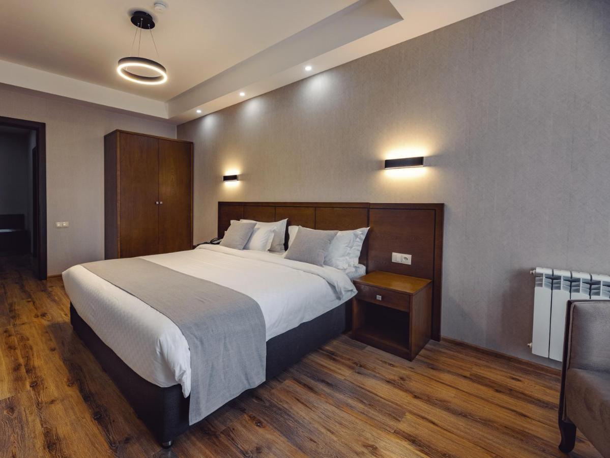Crystal Hotel & Spa Hotel 5*