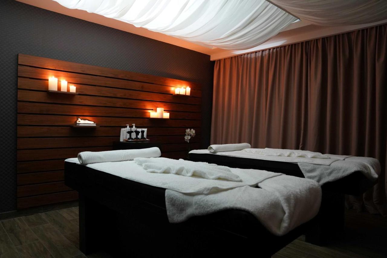 Crystal Hotel & Spa