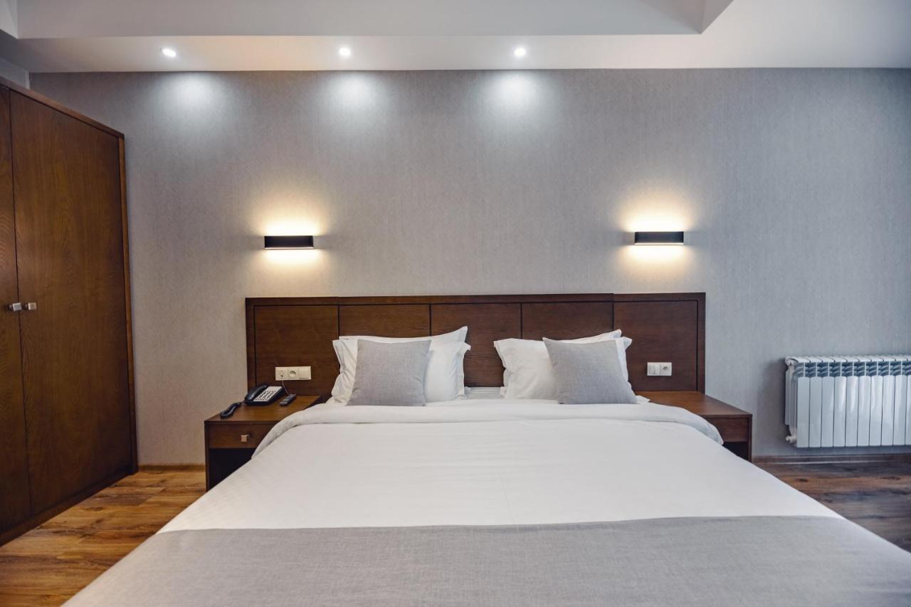 Crystal Hotel & Spa
