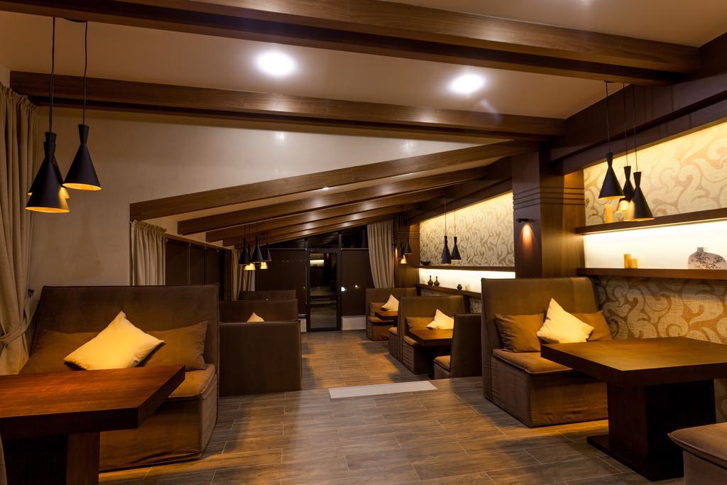 Crystal Hotel & Spa
